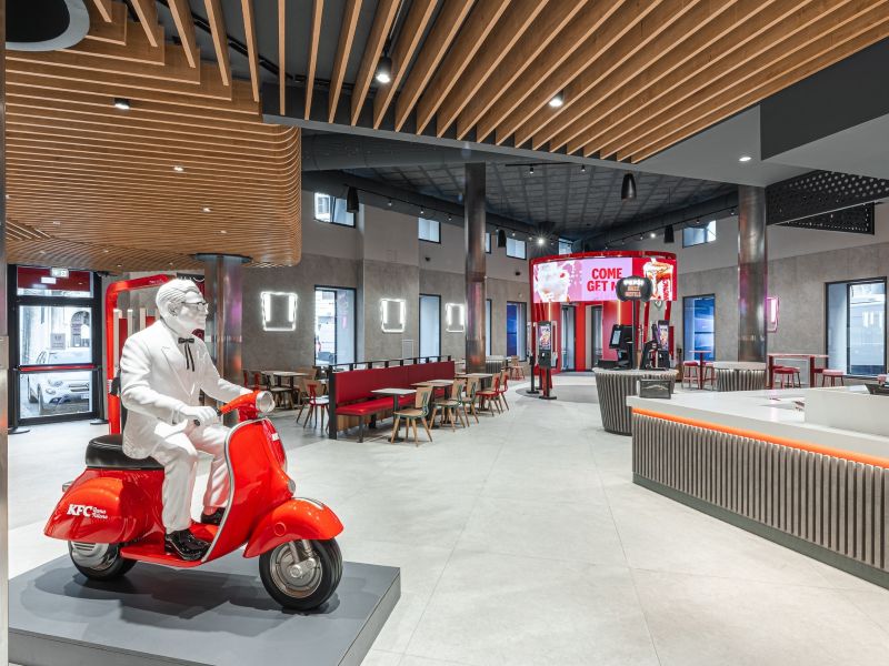 kfc roma opening 1