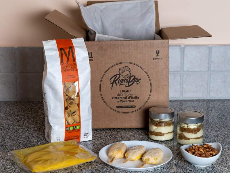 Il meal kit di RistoBox per gustarsi un'esperienza gastronomica da ristorante direttamente a casa