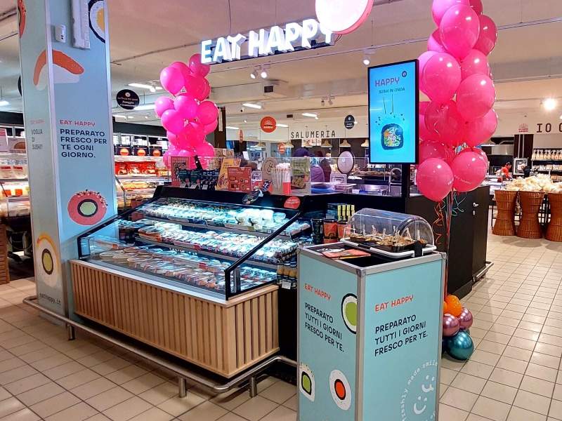 Il corner sushi Eat Happy all'interno del supermercato Eurospar di Torlì (NU)