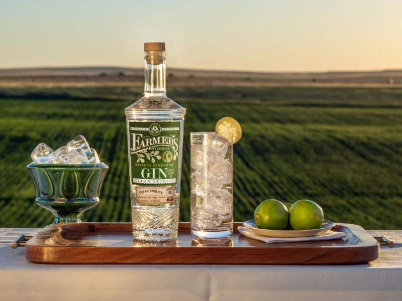 Dal grano al bicchiere, la filiera bio nel gusto di Farmer's Gin