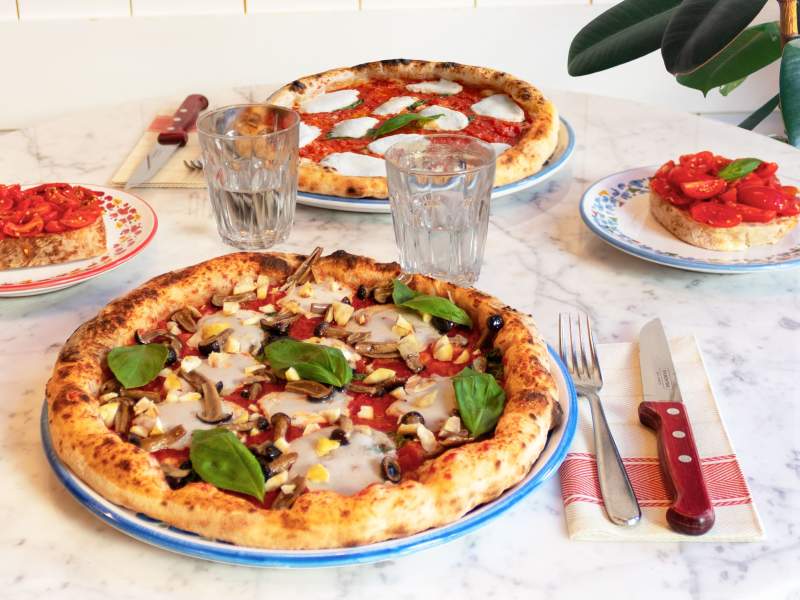 Margherita Vegana e Pizza Speciale con la mozzarella Pizziumella, l'offerta di Pizzium per il Veganuary