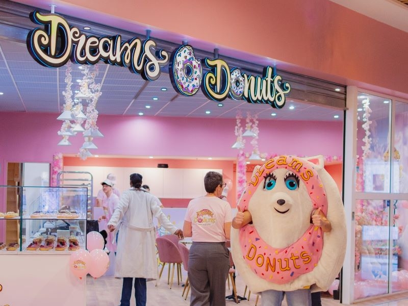 Un punto vendita Dreams Donuts