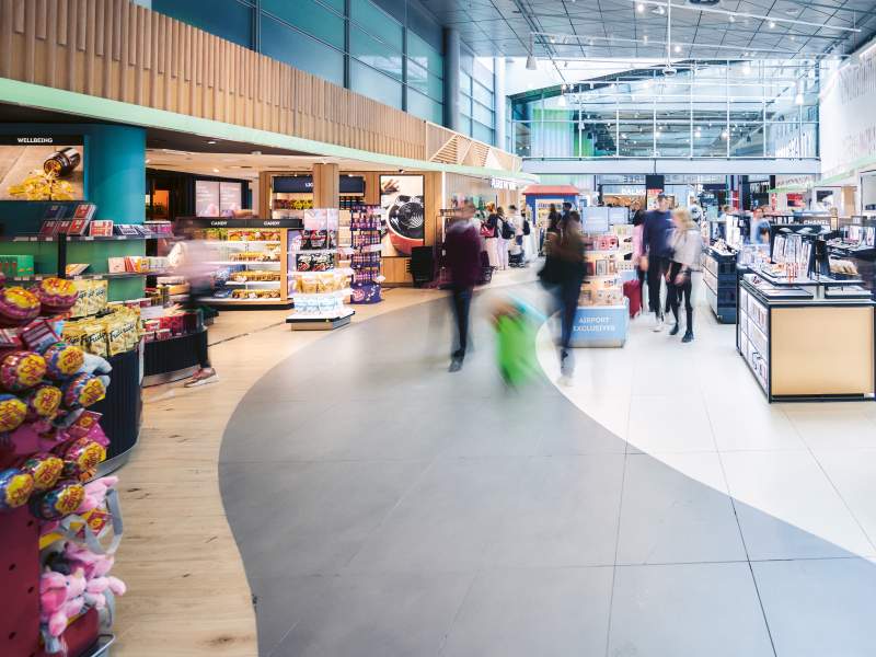 Secondo le stime Atri ed Etrc, il duty free agli arrivi aumenterebbe del +20-30% le vendite retail in aeroporto