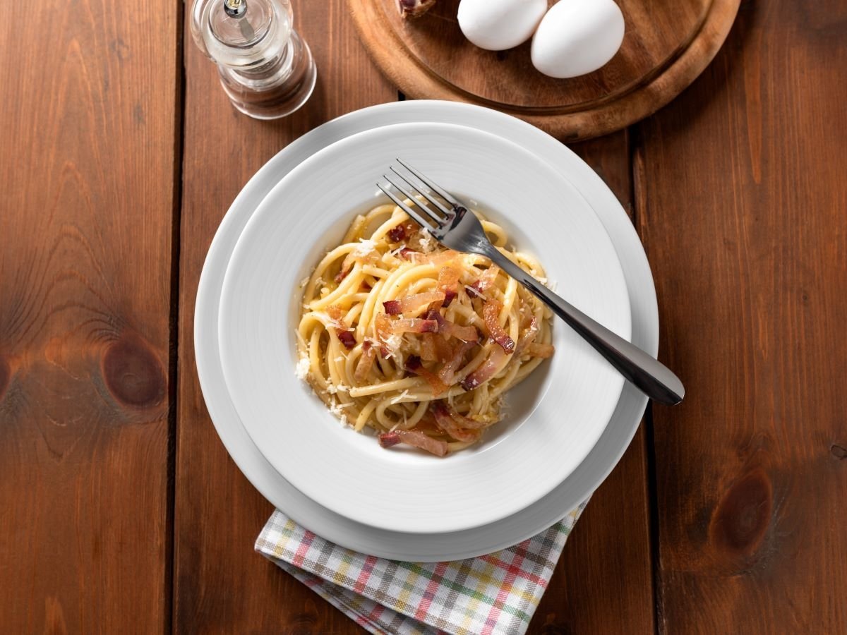 La pasta alla carbonara è la preferita dagli italiani su tutte le piattaforme di food delivery