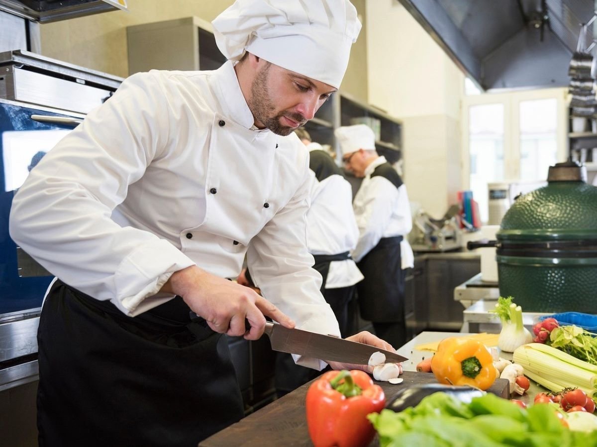 Conoscere i rischi sul lavoro è essenziale anche in cucina