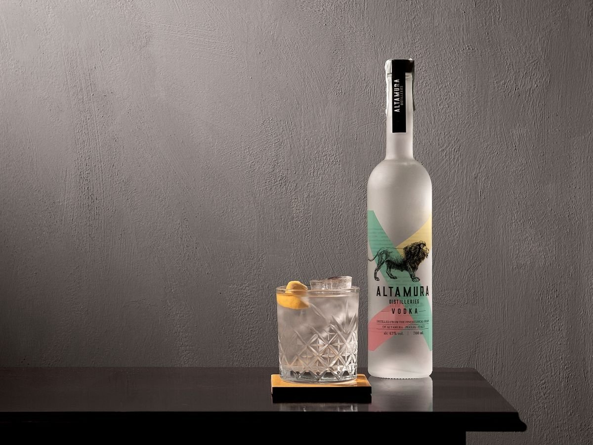 La vodka premium pugliese Altamura, una delle novità del catalogo D&C al Roma Bar Show 2025 La vodka premium pugliese Altamura, una delle novità del catalogo D&C al Roma Bar Show 2025