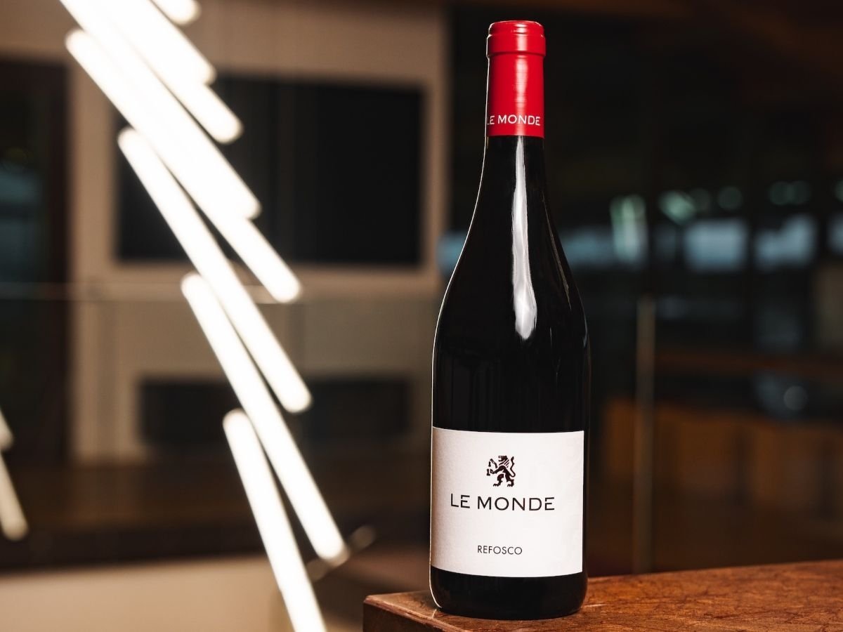 Le Monde firma due interpretazioni del Refosco