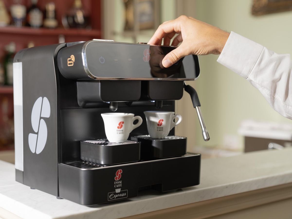 Essse Caffè presenta Arya, la compatta per i contesti a basso consumo