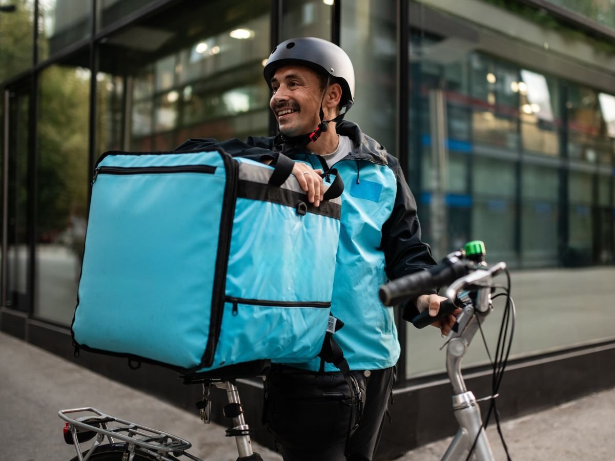 Alfonsino accordo di collaborazione con Just Eat tramite Rushers