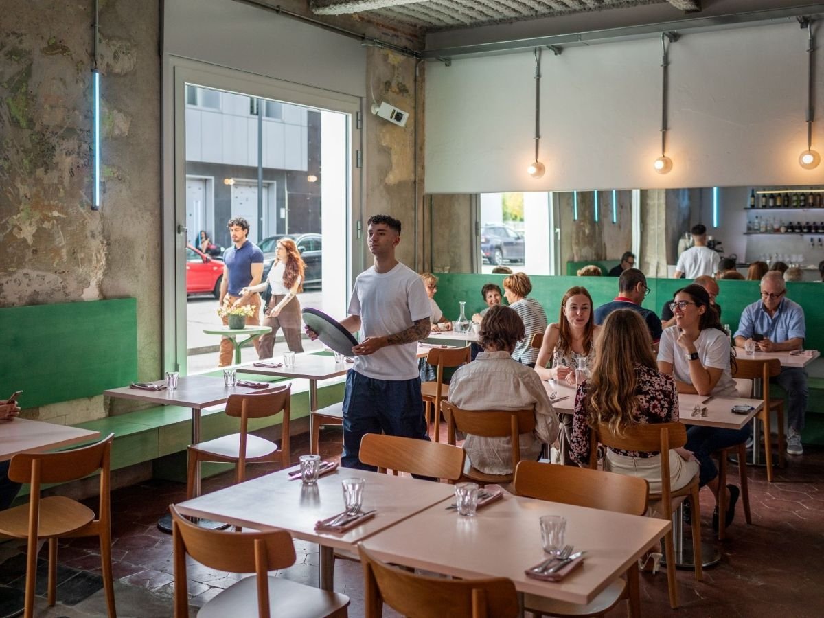L'interno di uno dei locali presenti al Certosa District di Milano