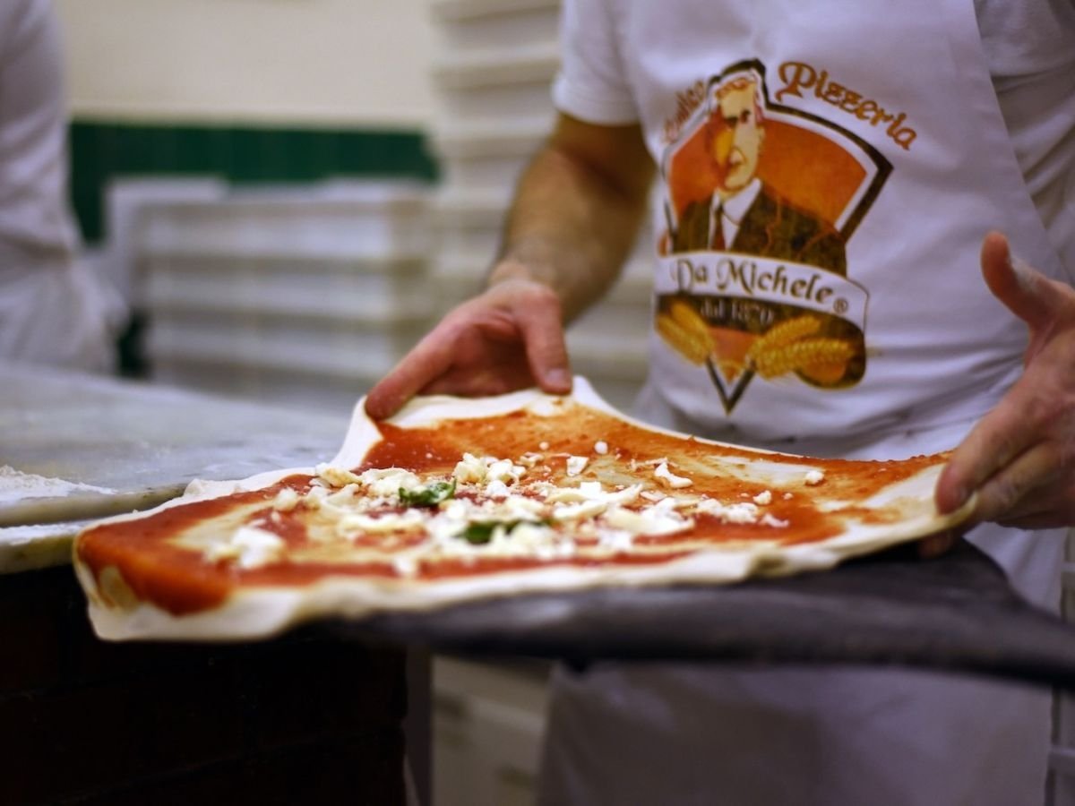 Antica Pizzeria Da Michele conta oggi oltre 75 punti vendita in Italia e all'estero