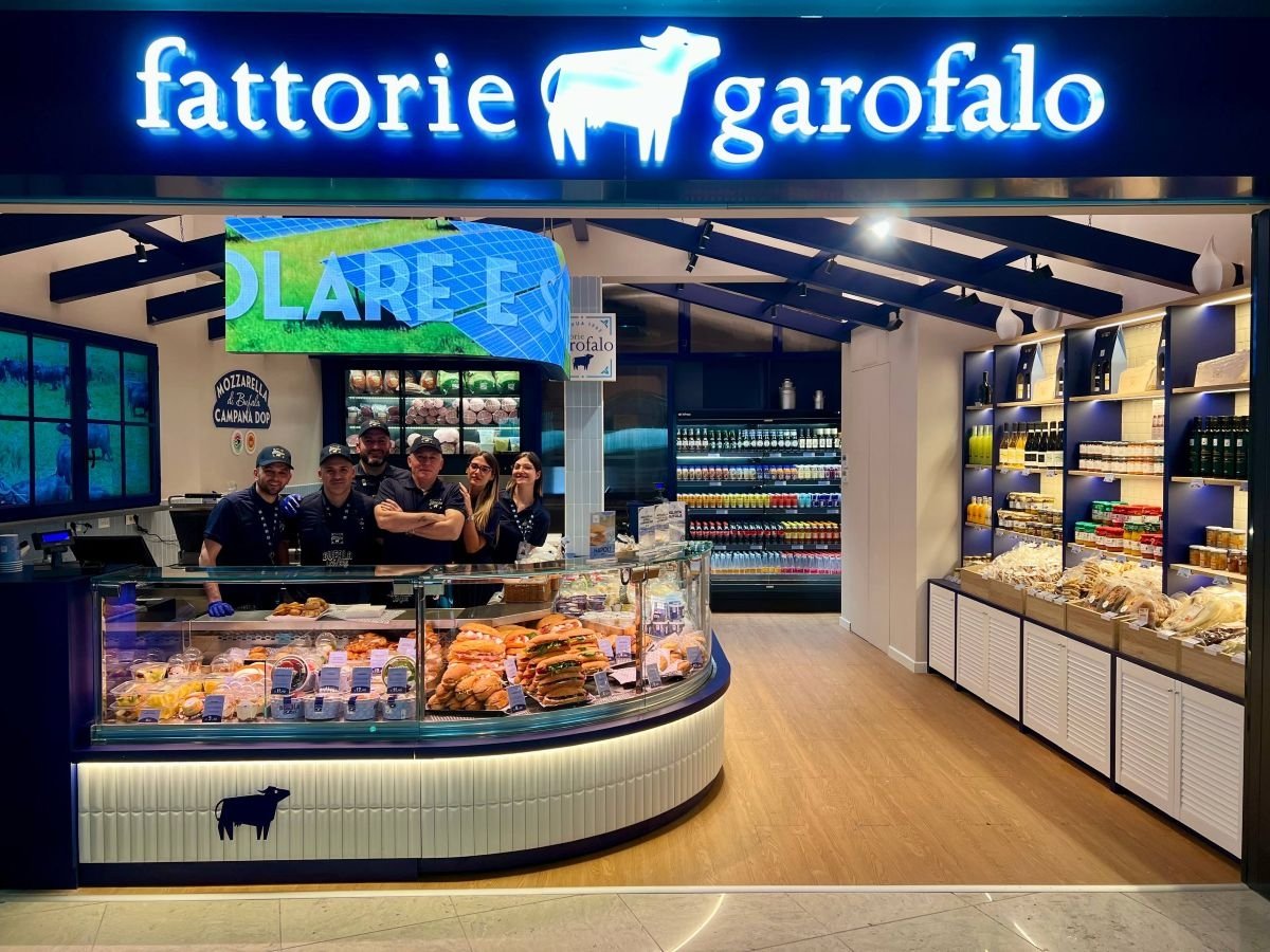 Il punto vendita travel retail di Fattorie Garofalo all'Aeroporto di Napoli
