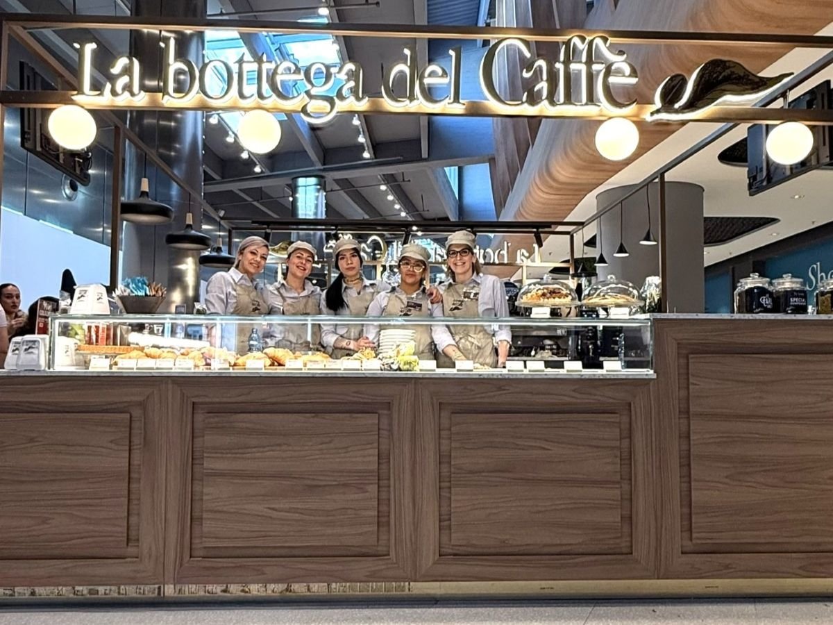 Il nuovo chiosco di La Bottega del Caffè al Waterfront Mall di Genova