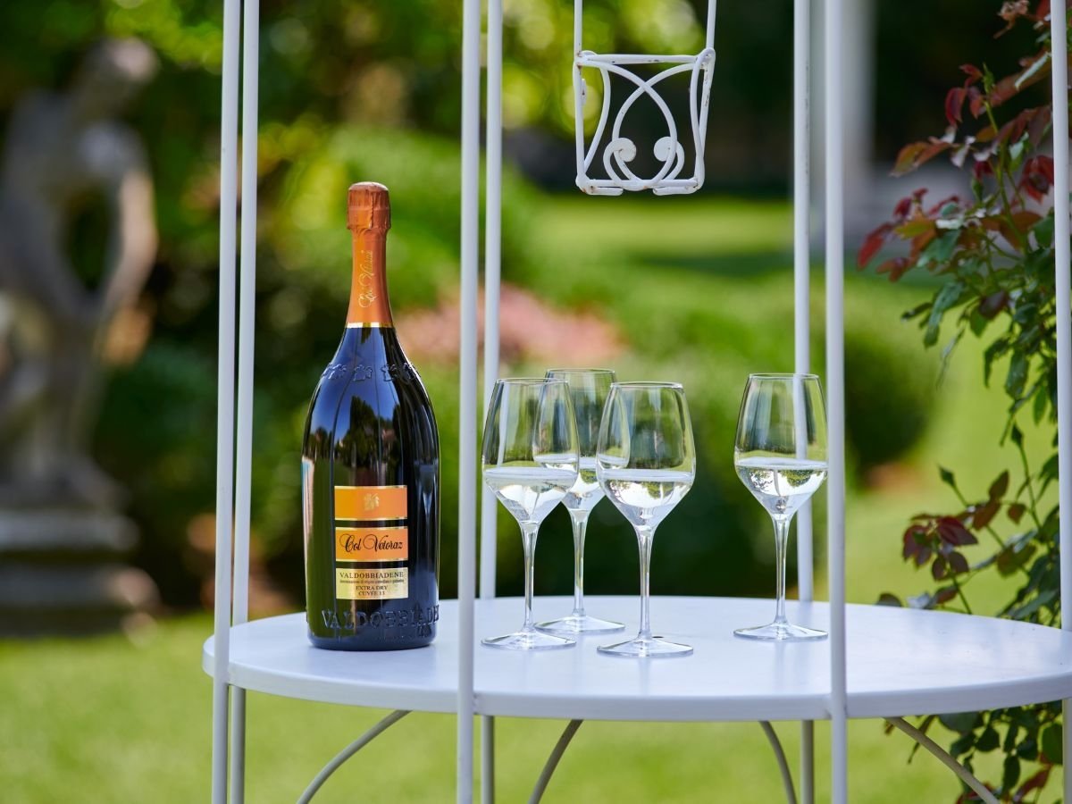 Il  Valdobbiadene Docg Extra Dry Cuvée 13 di Col Vetoraz