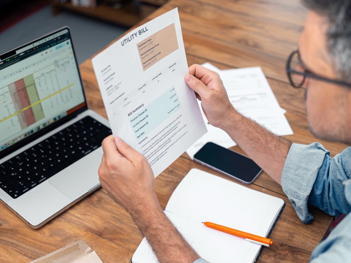 Secondo SmartBilly, l'automatizzazione della gestione delle forniture energetiche può generare un risparmio di 1.924 euro/anno a locale
