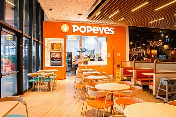 Il punto vendita Popeyes a Elnòs Shopping Center