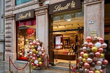 Il nuovo negozio Lindt & Sprüngli a Milano, il 38° in Italia