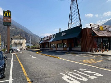Il nuovo McDonald's di Villa di Tirano (SO): 112 posti a sedere interni e 96 in terrazza