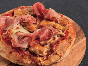 Una ricetta di pizza al padellino realizzata con Padorè di Menù Srl