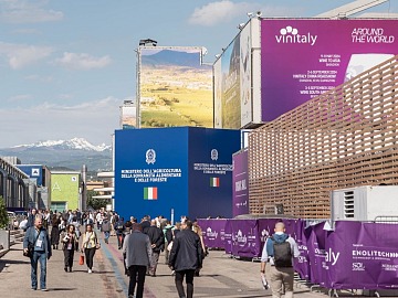 Vinitaly 2026 si tiene dal 12 al 15 aprile a Verona
