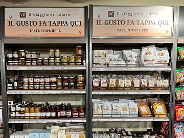 Sono 60 le referenze a marchio Viaggiator Goloso disponibile in 27 aree di sosta Autogrill