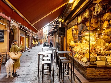 Il turismo Dop in Italia è animato da 361 Consorzi, 597 prodotti e 585 attività 