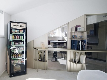 Uno smart fridge Foorban 