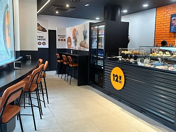 Il punto vendita travel retail di 12oz nei pressi della Stazione di Firenze Santa Maria Novella