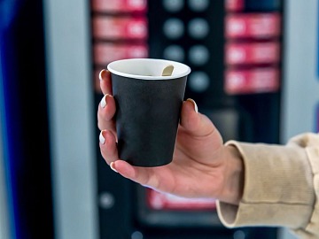 Secondo i dati Confida, nei primi 9 mesi del 2024 le consumazioni di caffè nel vending sono diminuite del 2,92%