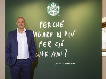 Vincenzo Catrambone, general manager di Starbucks Italia al lancio della campagna per la price parity
