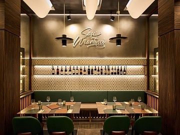 La sala di Sasà Martucci, il locale dell'omonimo pizzaiolo casertano a Milano