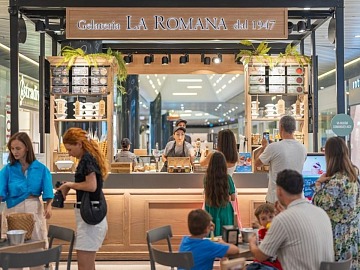 Lo store La Romana al Promenada Mall di Bucarest (fonte: LinkedIn)