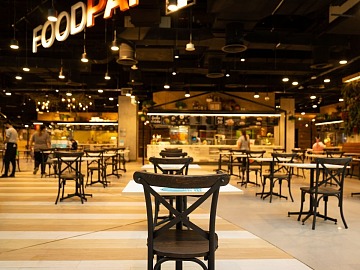 La ristorazione e le food court asset dei centri commerciali in apertura secondo Confimprese