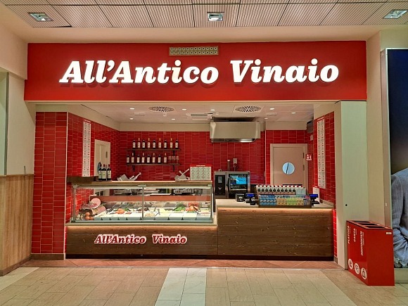 All'Antico Vinaio all'Aeroporto di Firenze grazie ad Avolta