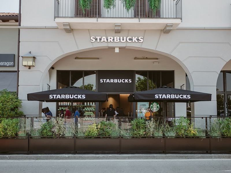 Al Franciacorta Village arriva lo Starbucks numero 17 in Italia