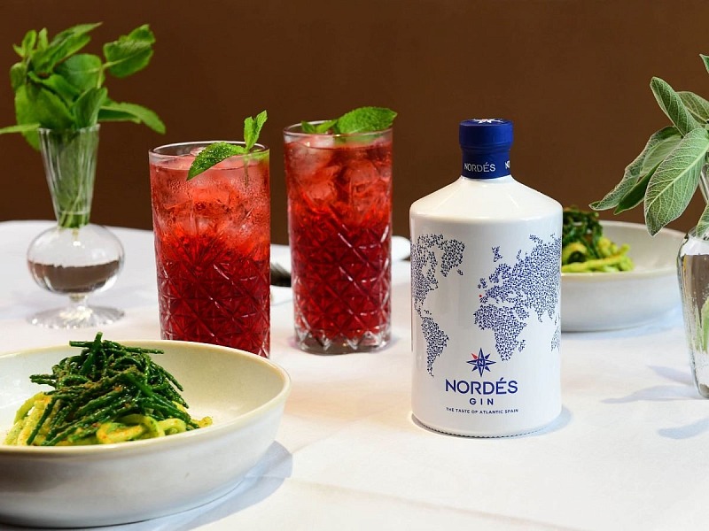 Nordés Gin lancia la collaborazione food&spirits con SERRA di Quartiere (fino al 18 ottobre)