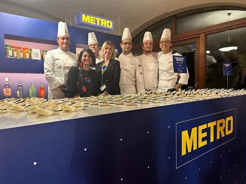 Il team Metro Italia all'evento clou della Guida Michelin Italia 2023