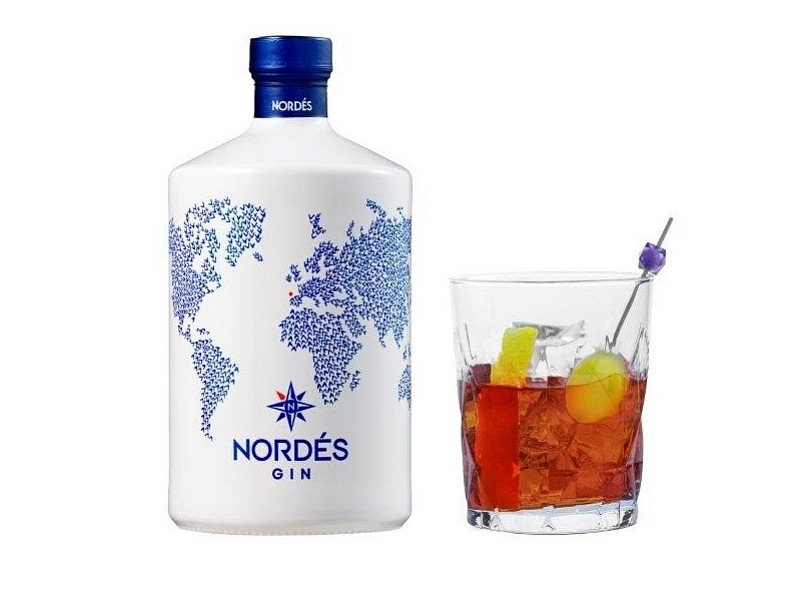 L'iconica bottiglia di Nordés Gin, il rivoluzionario gin premium Made in Galizia